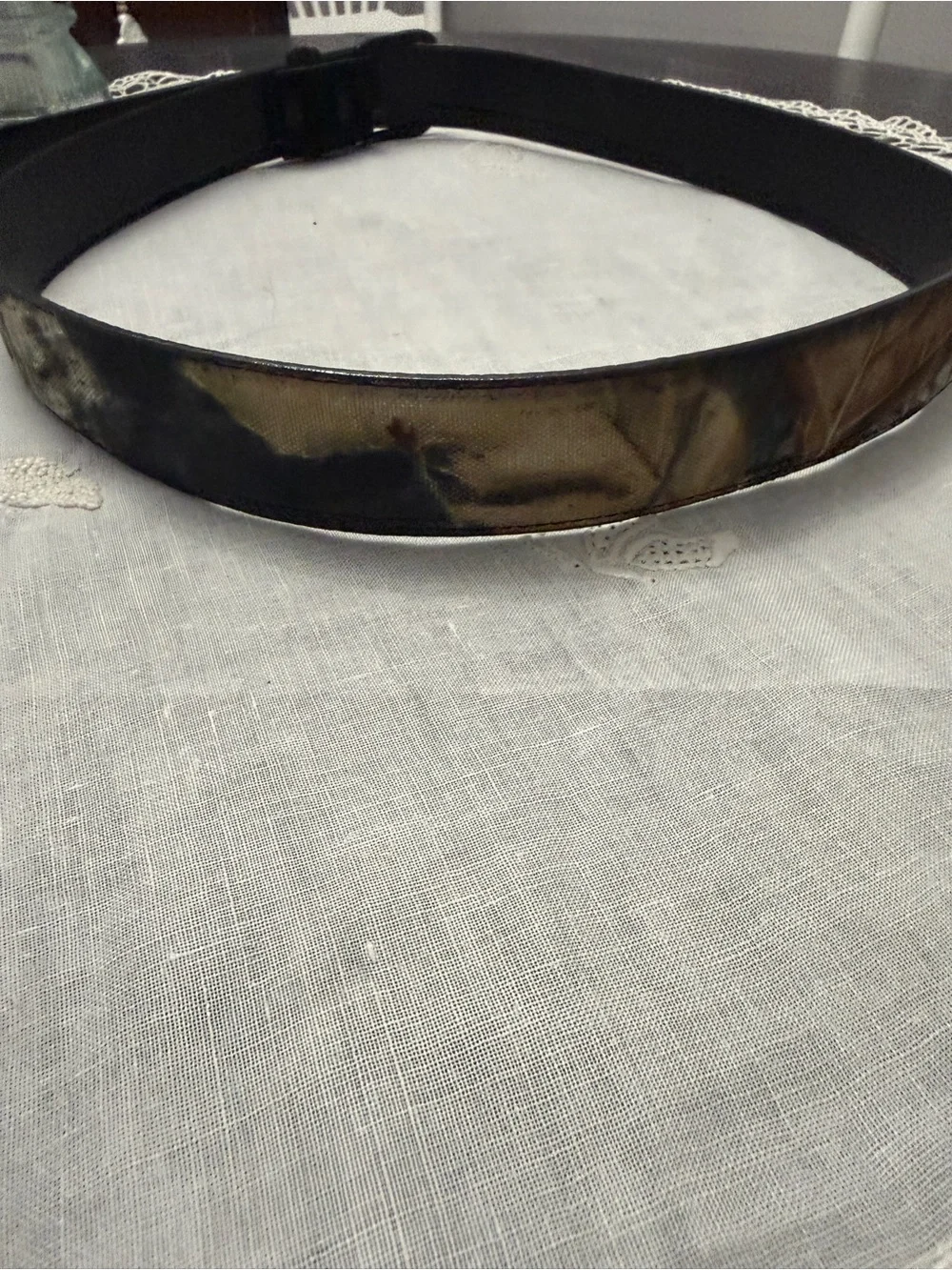 MEN’S BLACK & CAMOUFLAGE LEATHER BELT SIZE 40